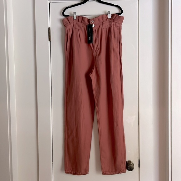 NWT. Veronica Beard Karter Paperbag Linen Blend Crop Pants in Mocha Size 8 - Picture 8 of 9